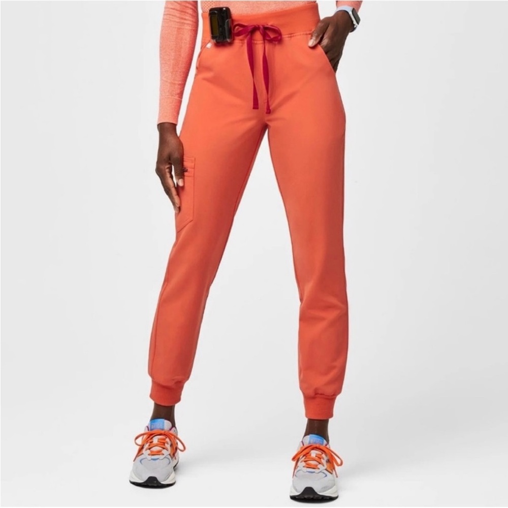 Figs Women's Vibrant Orange Jogger Pants